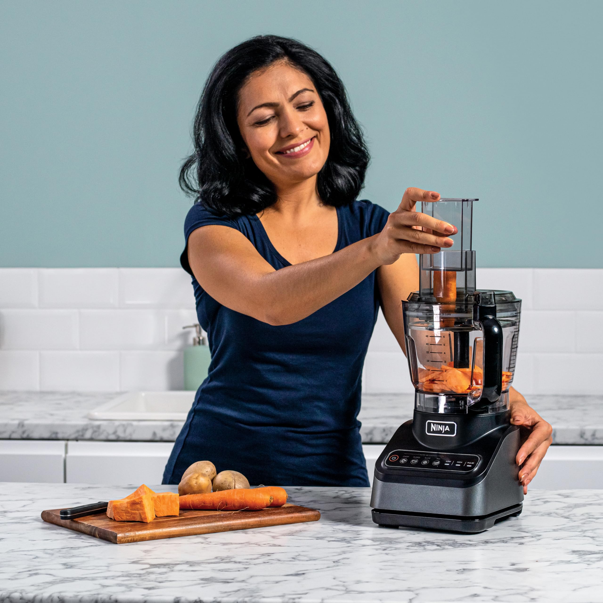 Ninja Food Processor with 4 Automatic Programs; Chop, Puree, Slice, Mix, and 3 Manual Speeds, 2.1L Bowl